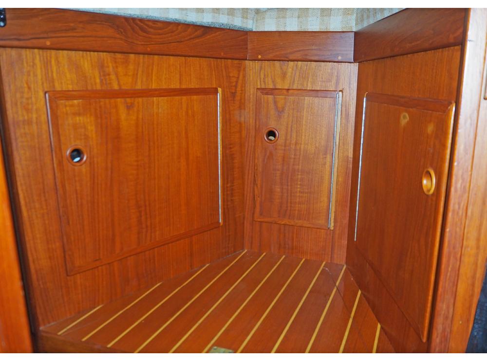 Fore ship, Accommodation